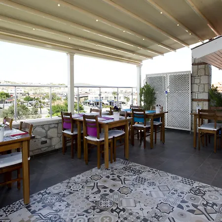 Lodos Pensionat Alaçatı