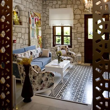 Lodos Butik 2* ألاتشاتي