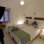Lodos ゲストハウス 4*