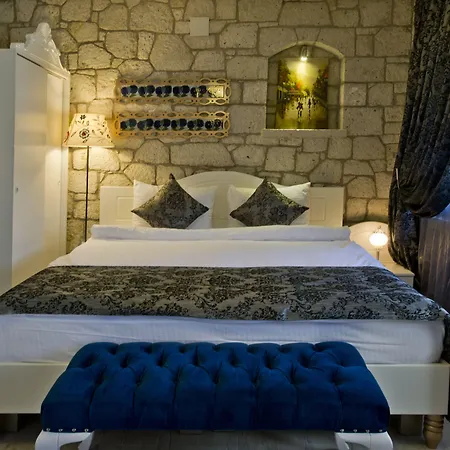 Lodos 4*